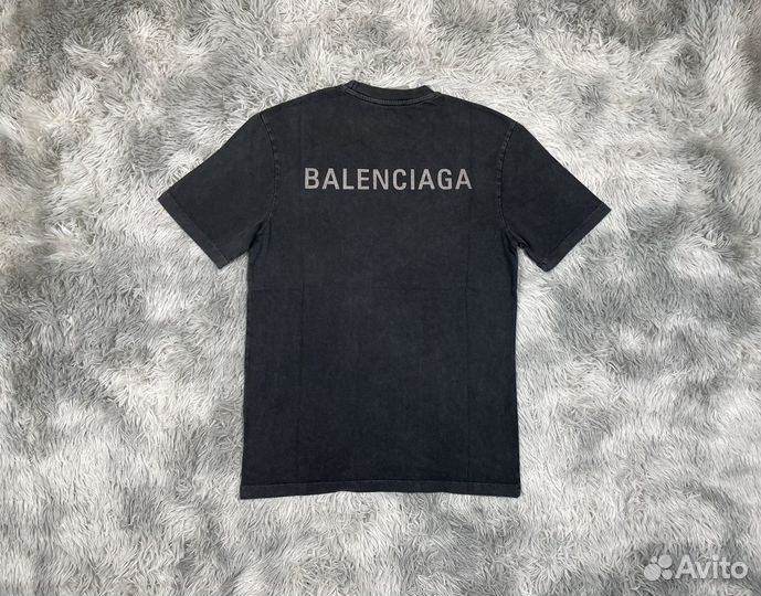 Футболка Balenciaga 46 54