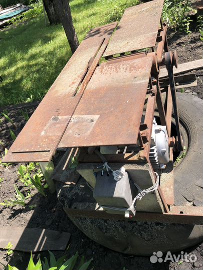 Деревообрабатывающий станок