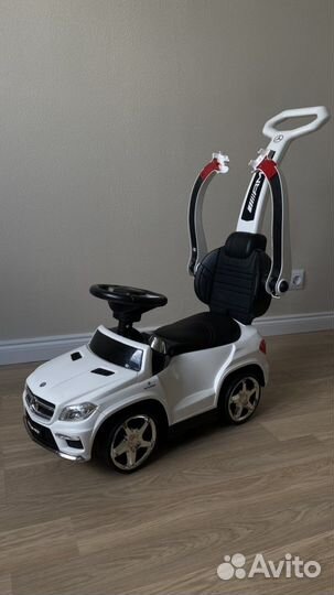 Машинка-каталка mercedes