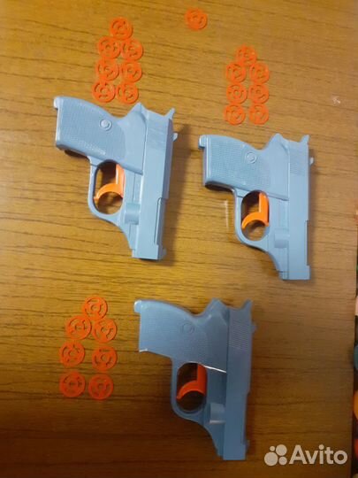 Игрушка пистолет СССР