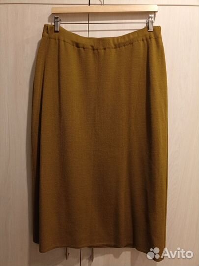 Шерстяной костюм женский с юбкой