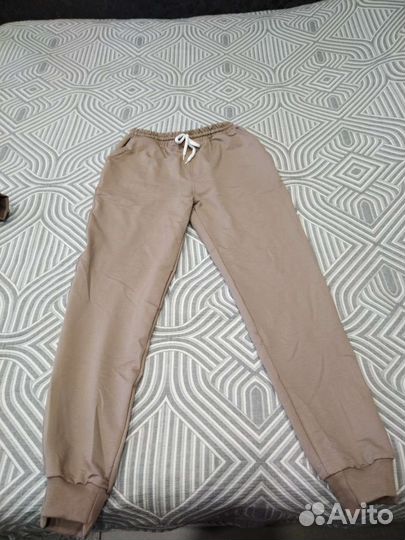 Спортивный костюм женский 48 50 новый