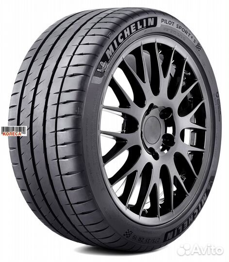 Michelin Pilot Sport 4 S 285/35 R22