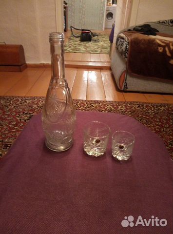 Набор графин хрустальный и 6 стаканов