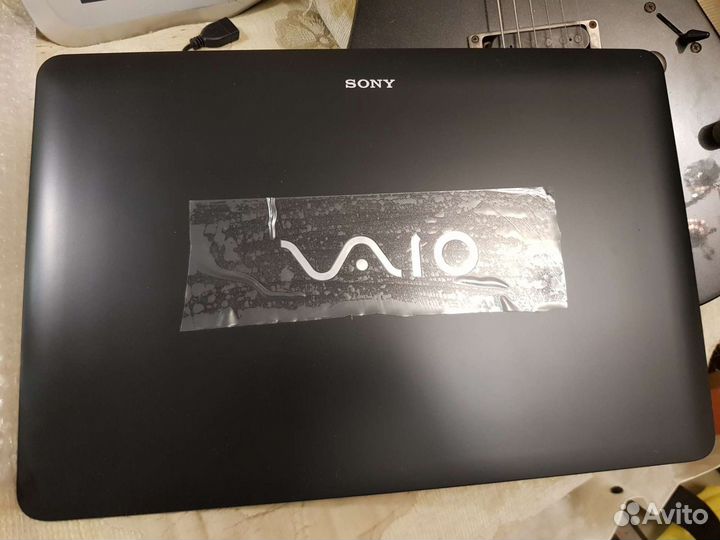 Sony vaio svf15 крышка матрицы