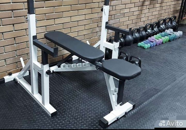 Скамьи для жима, стойки для штанги