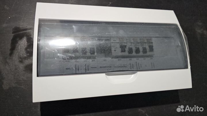 Однофазный щит в сборе