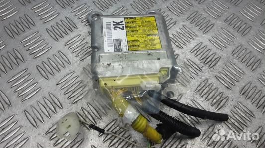Блок управления airbag toyota RAV 4 ZSA3 (BOL02OQ0