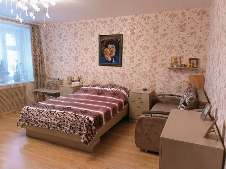 3-к. квартира, 94,9 м², 2/10 эт.