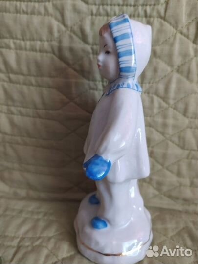Фарфор.статуэт. 
