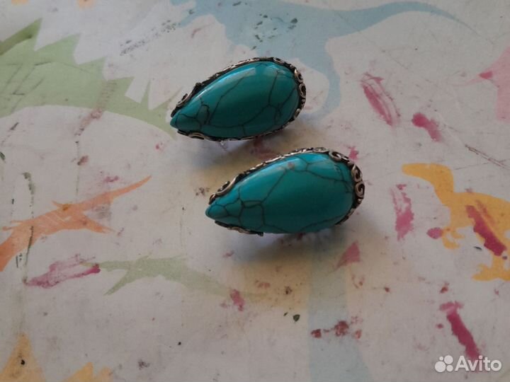 Серёжки из берюзы и нефрит