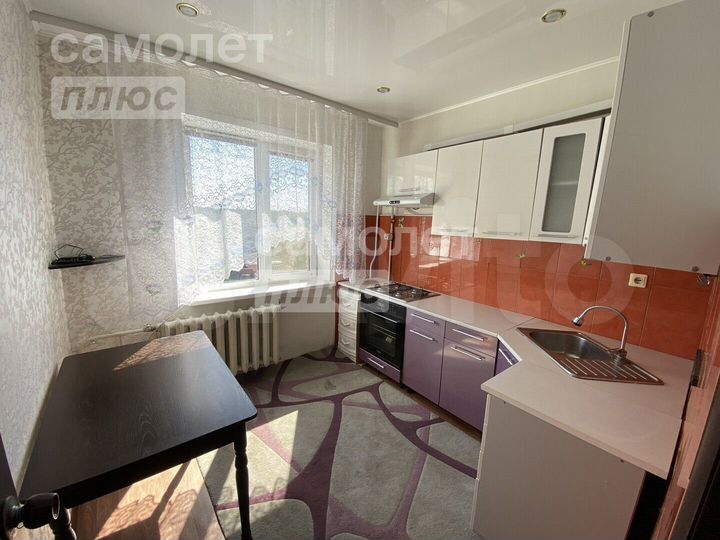 2-к. квартира, 50 м², 5/5 эт.