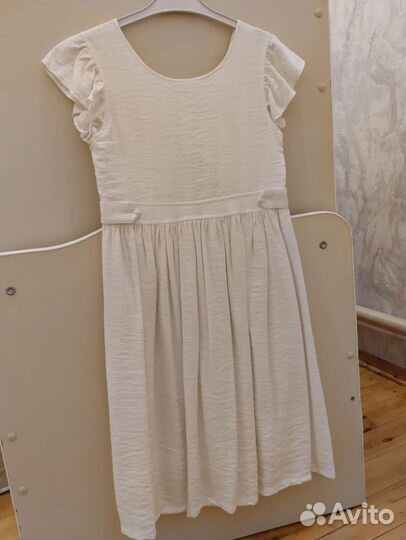 Продаю платья