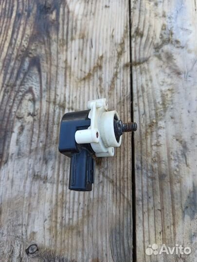 Датчик высоты дорожного просвета 89406-60030