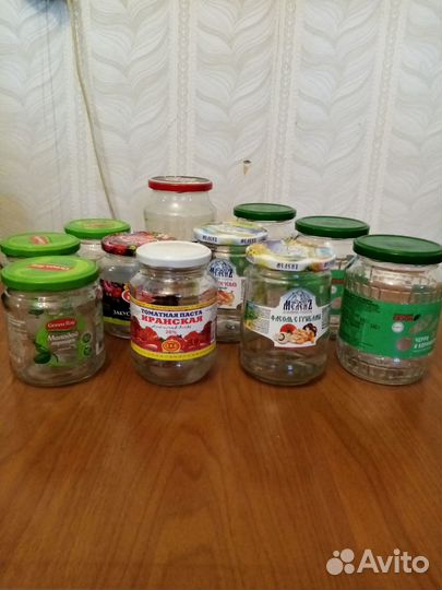 Банки,чайник б.у ведёрки пластиковые кастрюля б.у