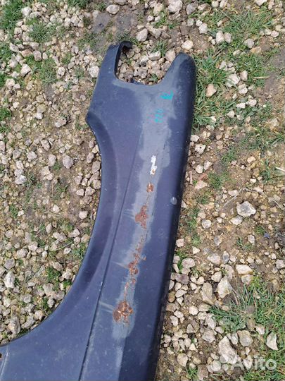 Крыло переднее левое Mercedes w126