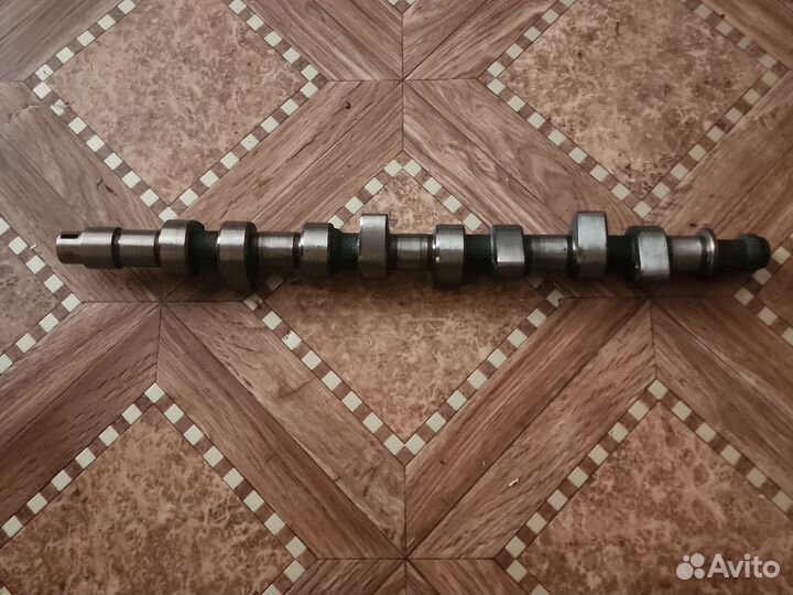 Распредвал 2110