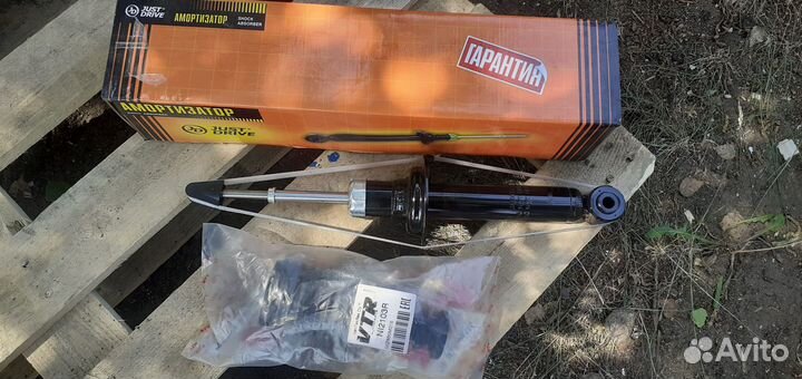 Стойка nissan pulsar