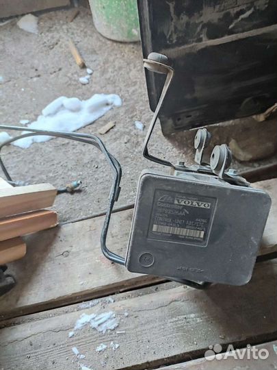 Блок ABS, SRS Volvo s40 2008