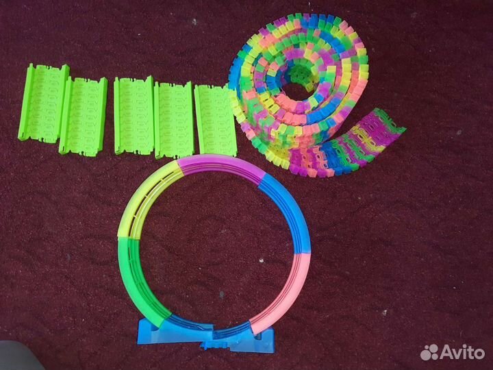 Гибкий трек с машинками