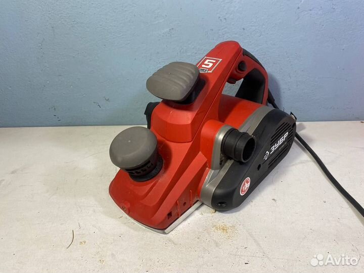 Рубанок электрический Зубр зр-1300-110