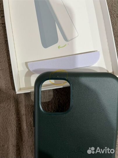 Кожаный чехол iPhone 11