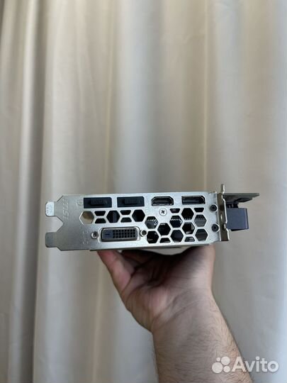 Msi Armor GTX 1070 Ti 8Gb