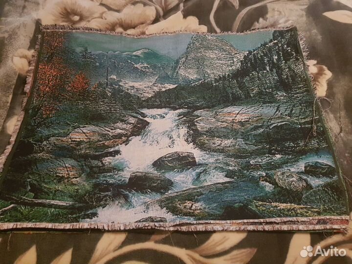 Картина из гобелена 80 на 60