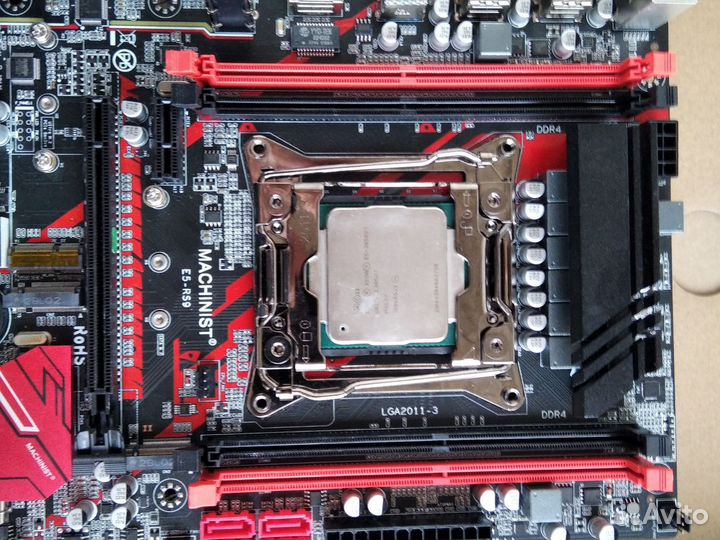 Материнская плата