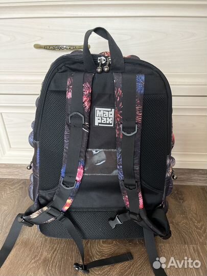 Школьный рюкзак