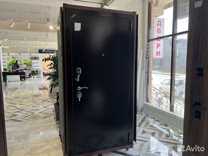 Дверь входная