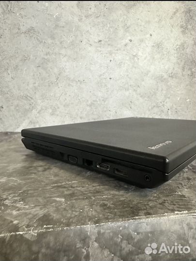 Lenovo ThinkPad L520 i3-2350M / 320Гб HDD / 4Гб