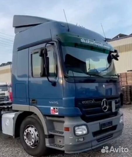 Кабина LS на Мерседес Актрос