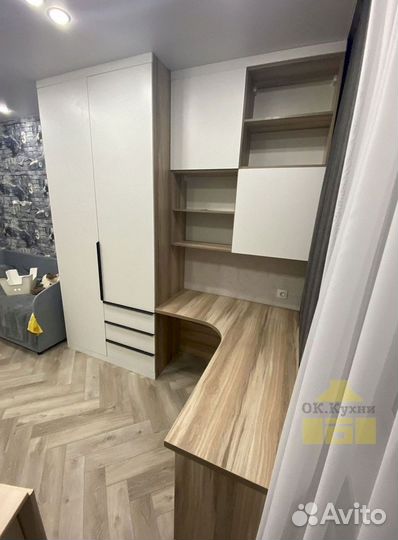 Шкаф стенка