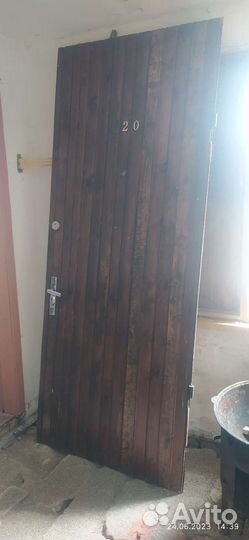 Дверь входная металлическая