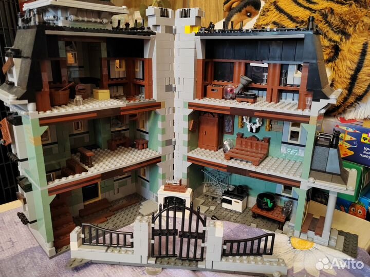 Огромный Лего Замок