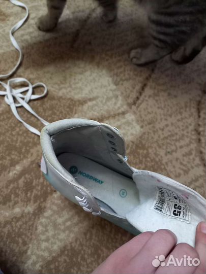 Коньки 35 размера в хорошем состоянии