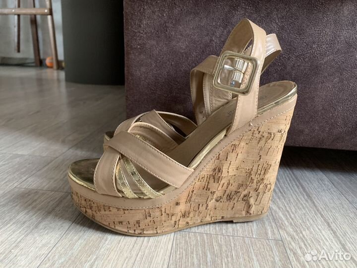 Босоножки Svetski 38