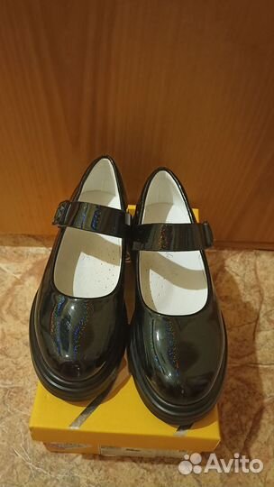 Туфли для девочки