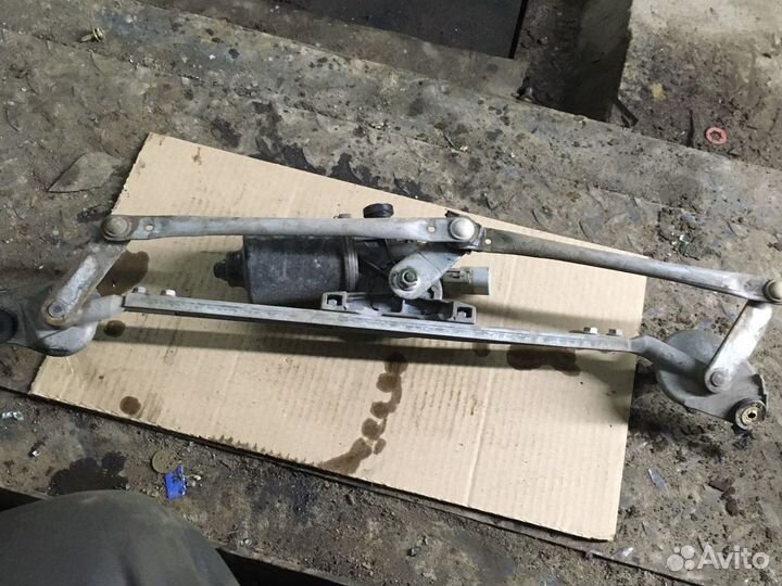 Стеклоочиститель Geely Emgrand ec7