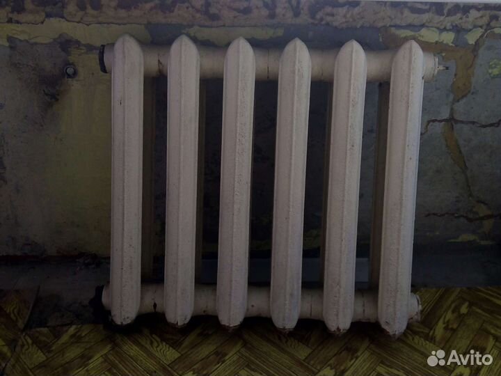 Батарея чугунная