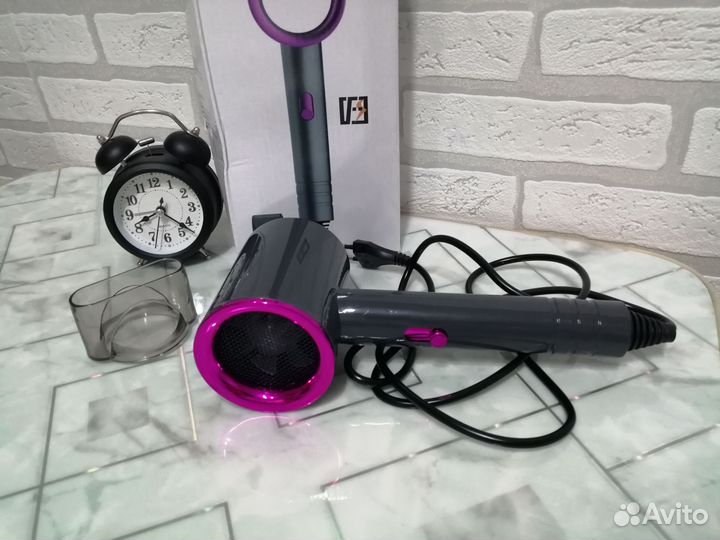 Фен Dyson (новый)