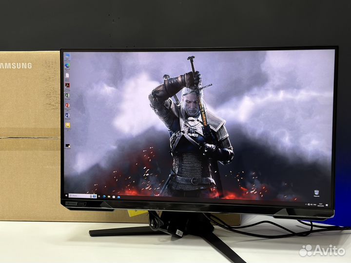 Монитор Samsung 27