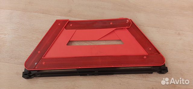 Аварийный знак Audi A6 C6 2008 4F2