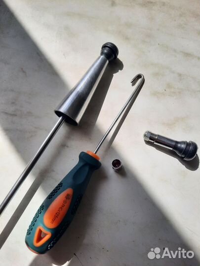 Набор для замены нипеля/вентиля без снятия колеса