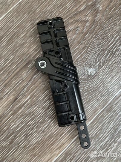 Новый механизм складывания рамы коляски