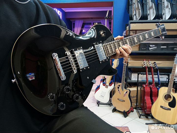 Электро гитара bosstone les paul