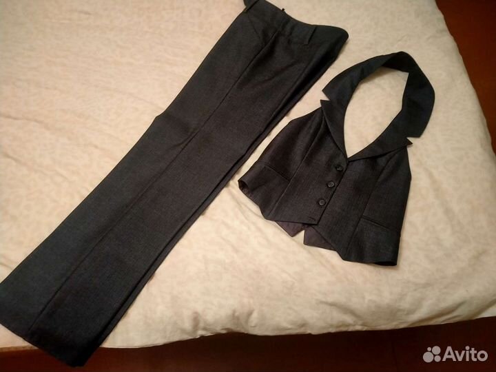 Школьный костюм 42 размера
