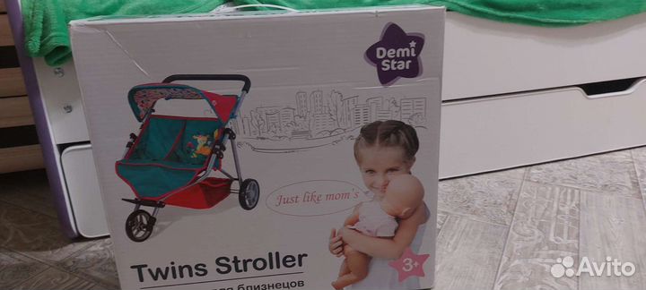 Коляска для двух кукол. Новая.в коробке