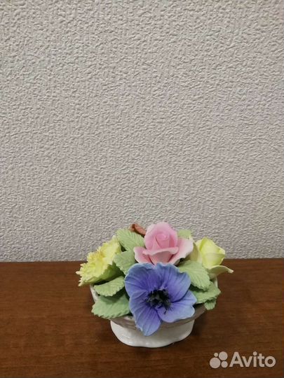 Фарфоровый сувенир